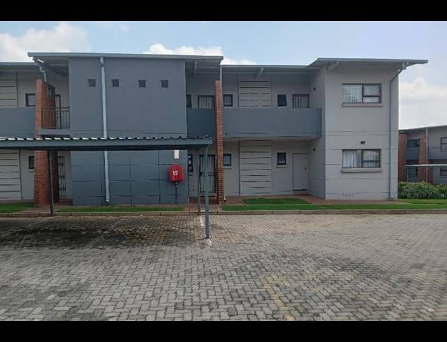 2 BEDROOM APARTMENT FOR SALE IN RYNFIELD